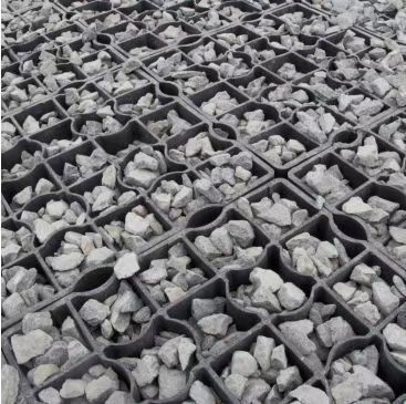 호텔 HDPE 플라스틱 패브러스 말용 패드콕 그리드 말 생활 공간을 개선